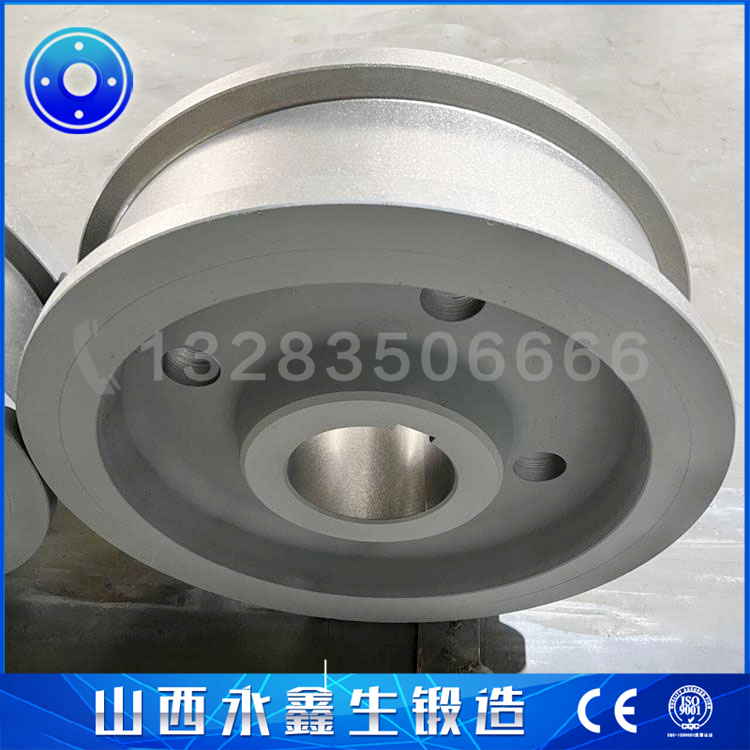 雙向滾輪取料機(jī)車輪鍛件